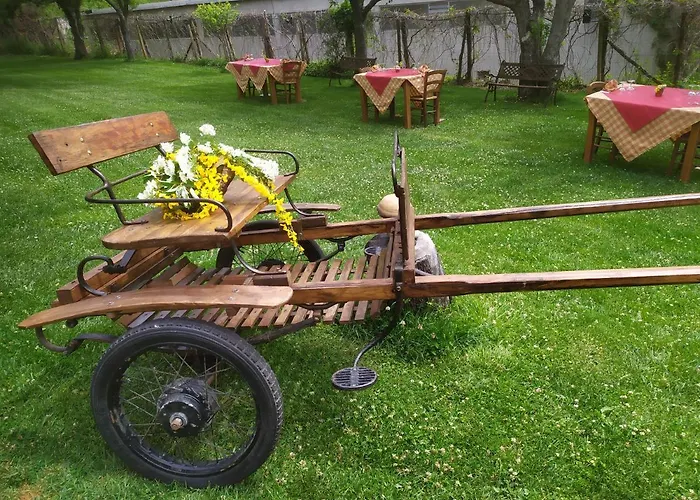 Alojamento de Acomodação e Pequeno-almoço Francesca